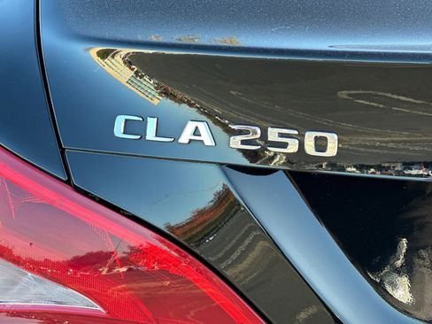 Used 2018 Mercedes-Benz CLA 250 image 51