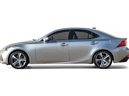 Used 2019 Lexus IS 350 image 11