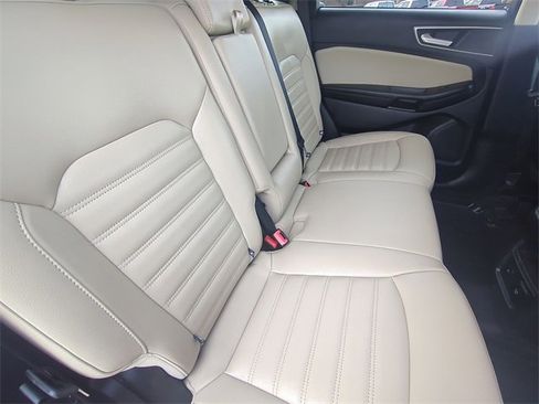 Used 2023 Ford Edge SEL w/ Convenience Package image 33
