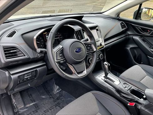 Used 2023 Subaru Crosstrek 2.0i Premium image 18