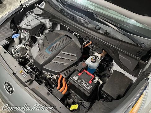 Used 2019 Kia Niro EX Premium w/ Cold Weather Package 1.0 FWD image 37