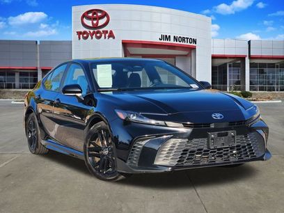 Used 2025 Toyota Camry SE