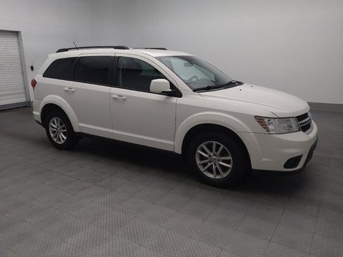 Used 2017 Dodge Journey SXT w/ Comfort/Convenience Group AWD/4WD image 11