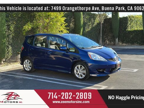 Used 2011 Honda Fit Sport image 4