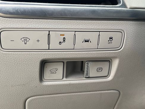 Used 2022 Hyundai Palisade Calligraphy w/ Cargo Package image 32