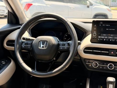 Used 2023 Honda HR-V EX-L image 27