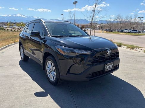 New 2026 Toyota Corolla Cross LE FWD image 1
