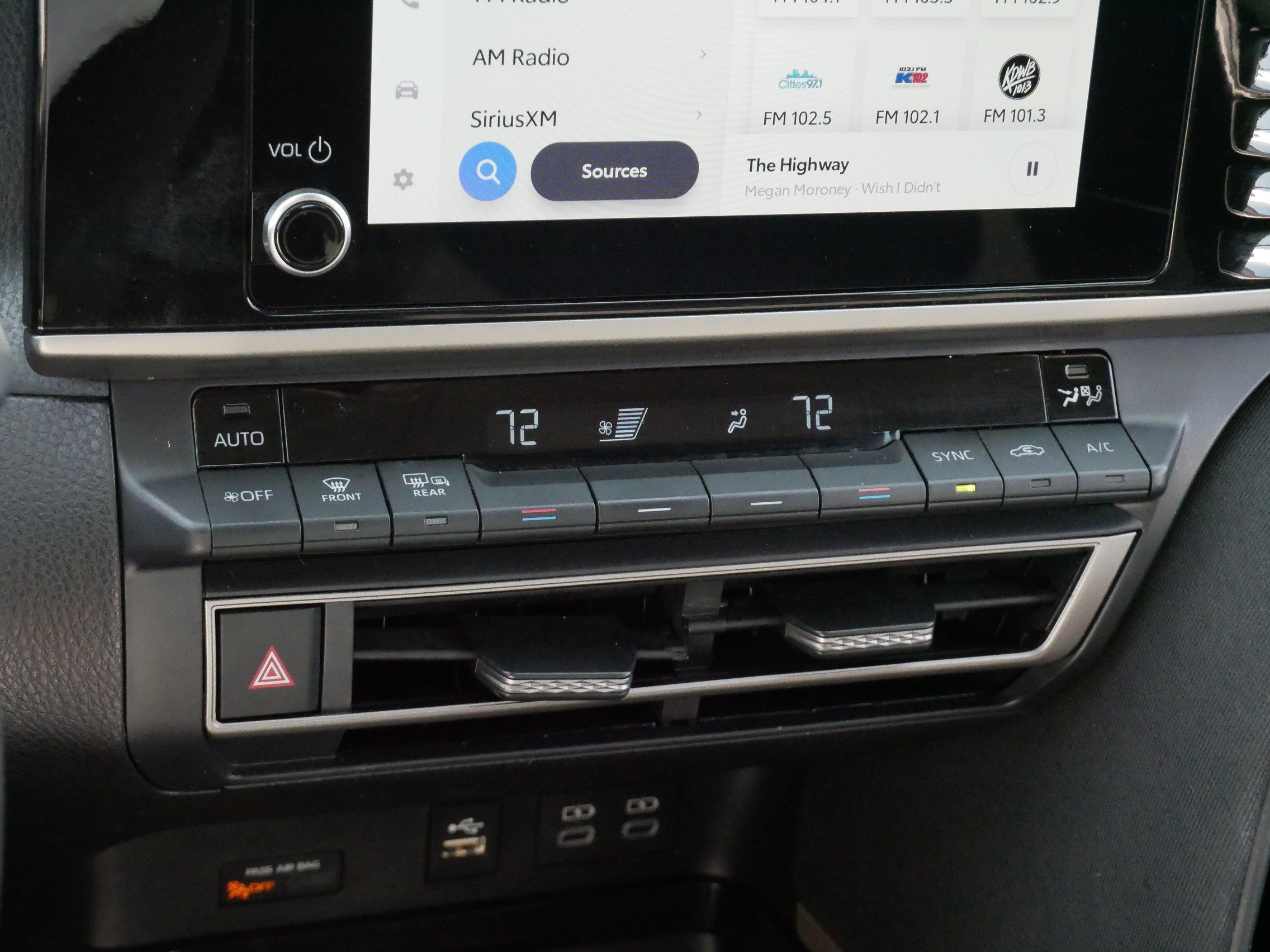 Certified 2025 Toyota Camry LE FWD image 23