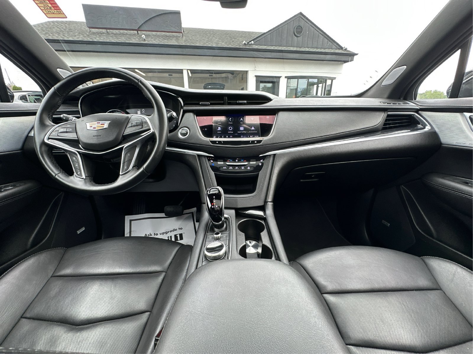Certified 2025 Cadillac XT5 Premium Luxury AWD/4WD image 26