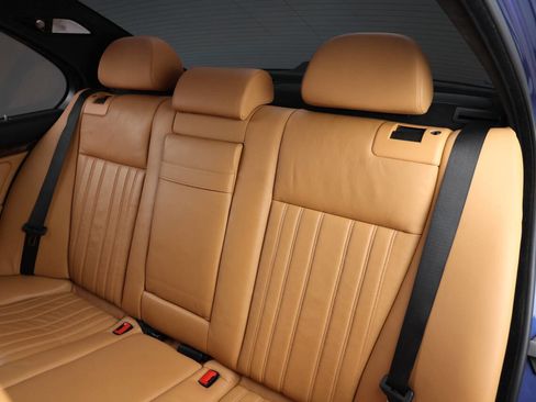 Used 2002 BMW M5 image 61