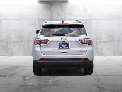 Used 2025 Jeep Compass Limited AWD/4WD image 6