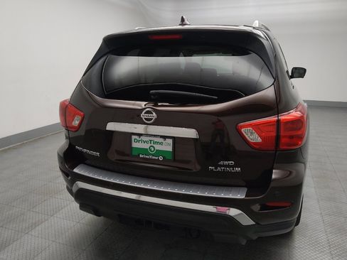Used 2019 Nissan Pathfinder Platinum image 7