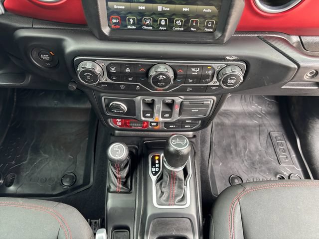 Used 2018 Jeep Wrangler Rubicon AWD/4WD image 11