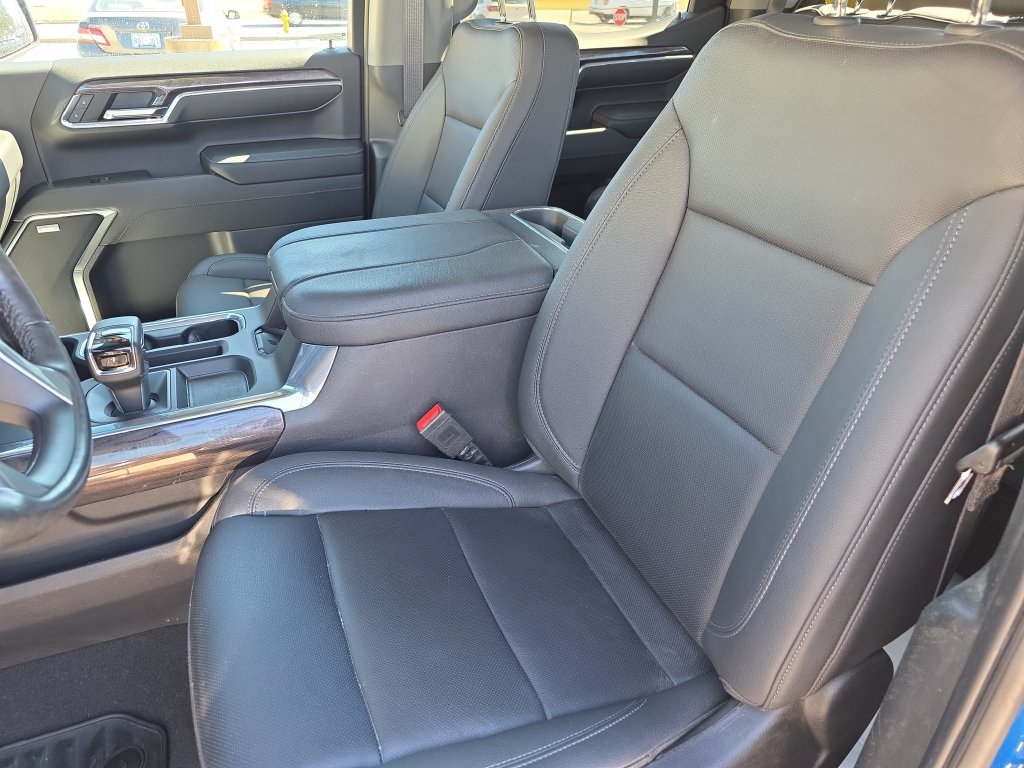 Used 2023 Chevrolet Silverado 1500 LTZ AWD/4WD image 21