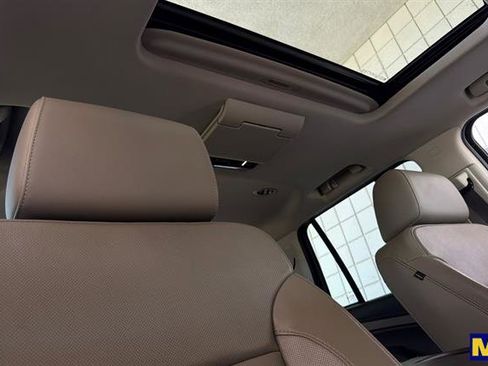 Used 2019 Chevrolet Tahoe Premier AWD/4WD image 22