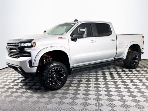 Used 2020 Chevrolet Silverado 1500 RST image 4