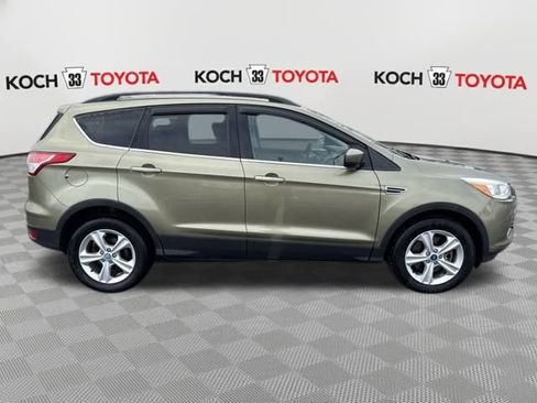 Used 2013 Ford Escape SE image 9