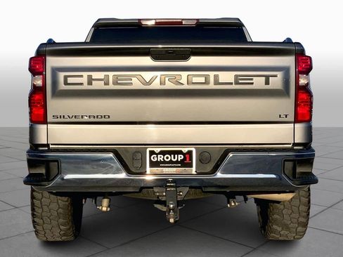Used 2021 Chevrolet Silverado 1500 LT w/ LPO, Dark Essentials Package image 5