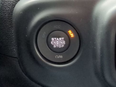 Certified 2021 Jeep Wrangler Sport S image 19