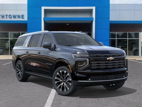 New 2026 Chevrolet Suburban High Country image 7
