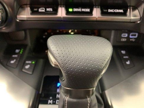 Used 2024 Lexus LX 600 F Sport image 13