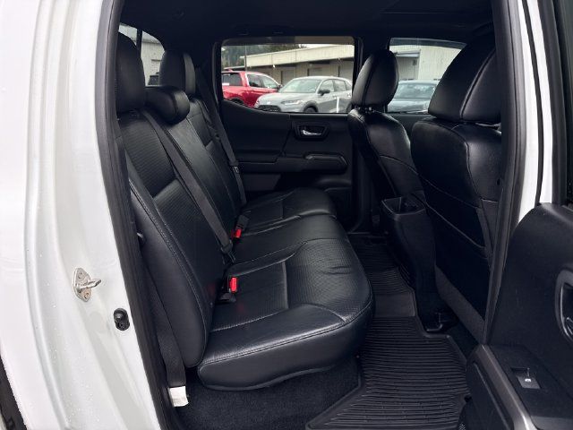 Used 2019 Toyota Tacoma TRD Pro AWD/4WD image 12