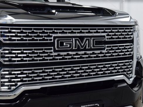 Used 2020 GMC Sierra 2500 Denali w/ Gooseneck/5TH Wheel Package image 9