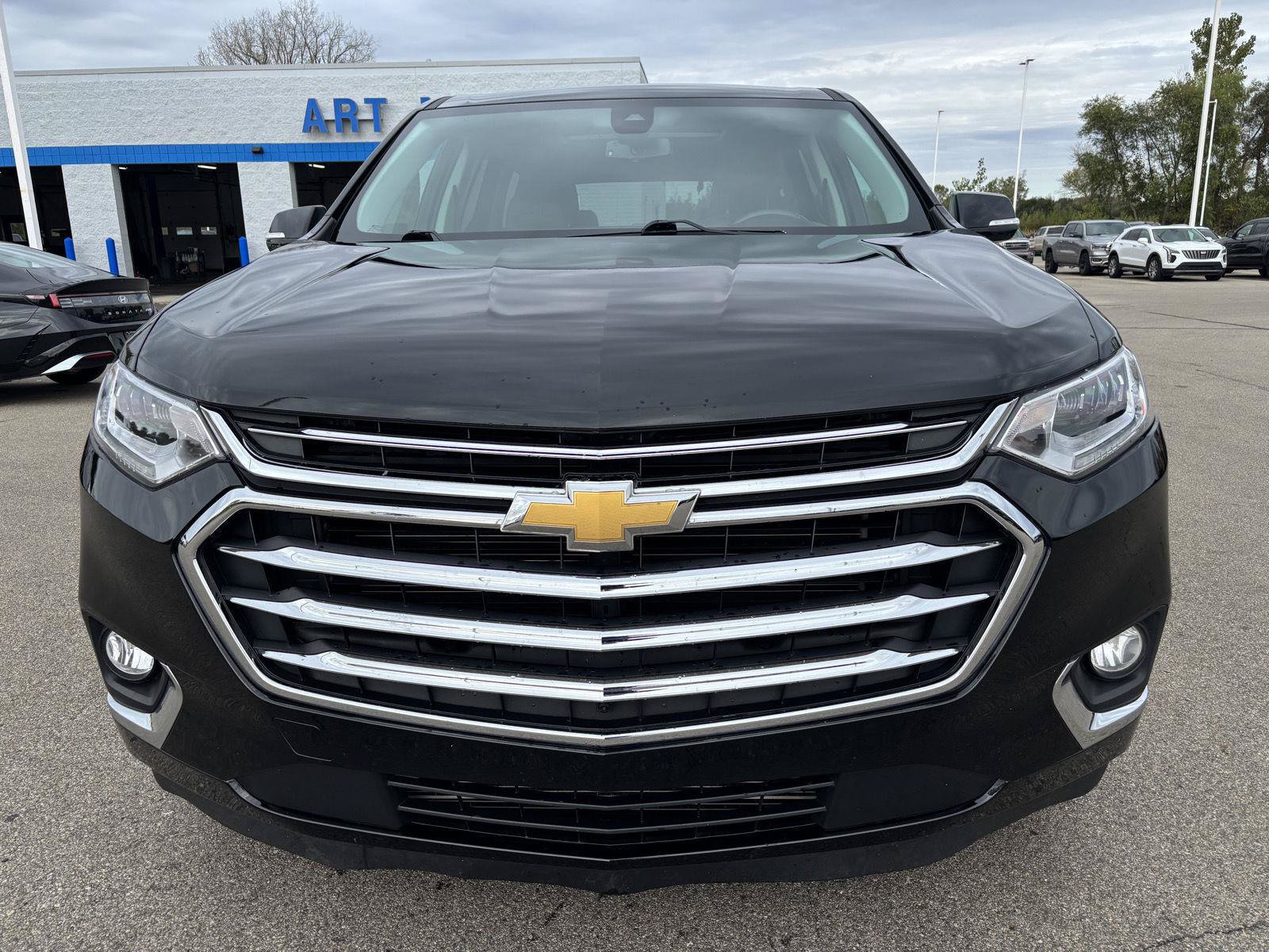 Used 2018 Chevrolet Traverse High Country AWD/4WD image 8