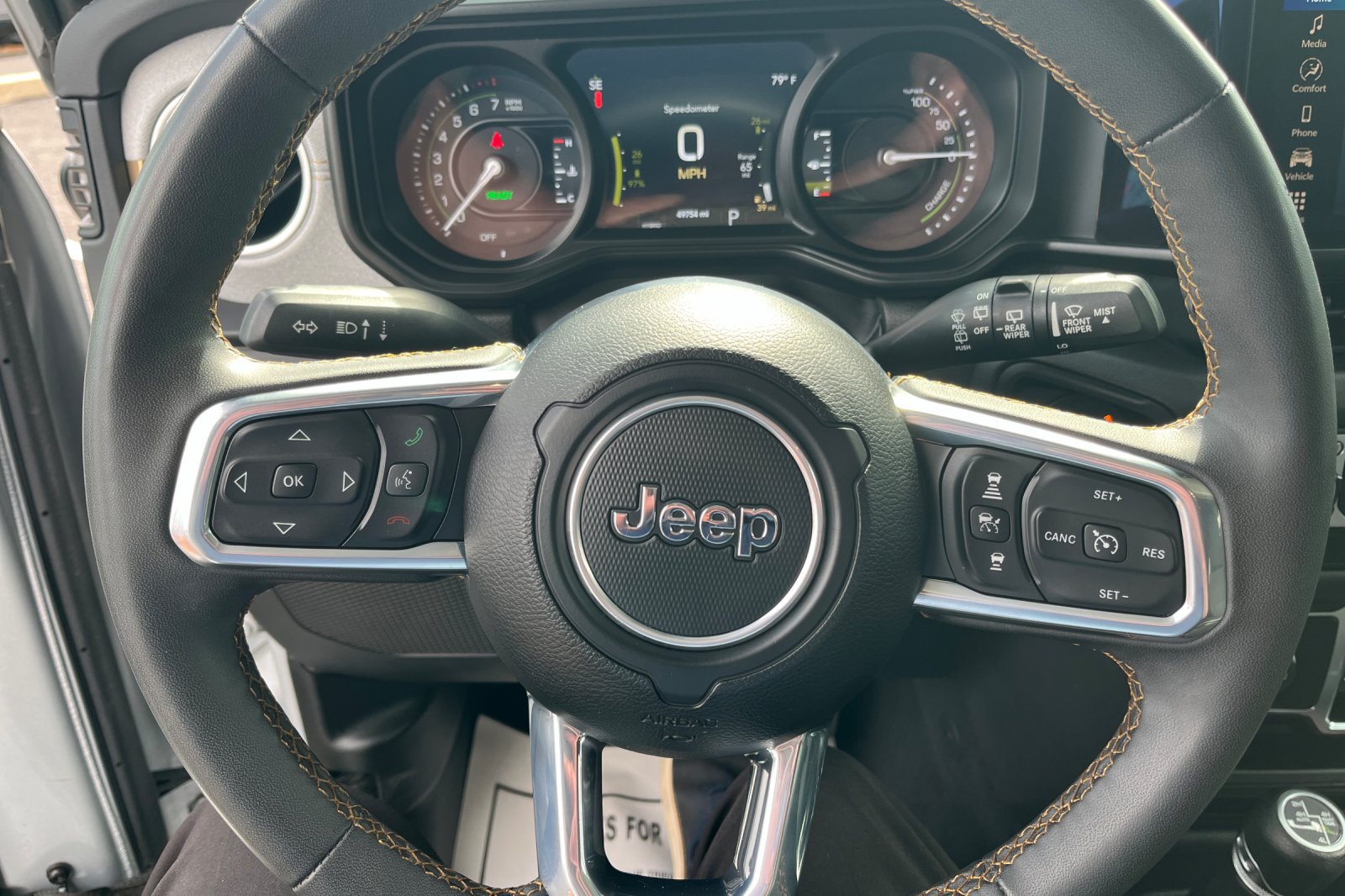 Used 2024 Jeep Wrangler Unlimited Sahara AWD/4WD image 65