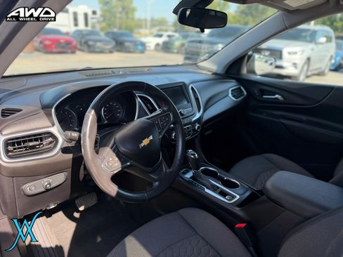 Used 2019 Chevrolet Equinox LT AWD/4WD image 13