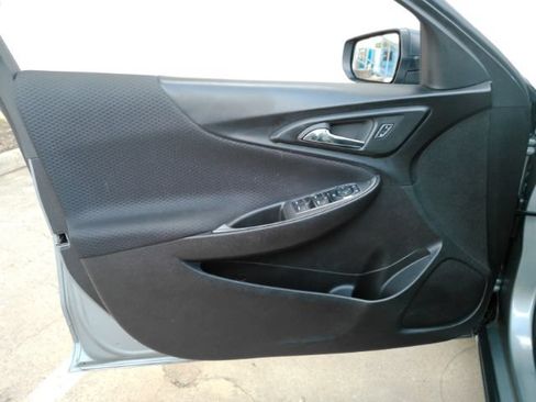Used 2023 Chevrolet Malibu LS FWD image 13