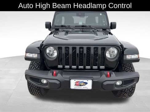 Used 2022 Jeep Wrangler Unlimited Rubicon w/ Cold Weather Group AWD/4WD image 9