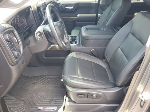 Used 2021 Chevrolet Silverado 1500 LT Trail Boss w/ Convenience Package II AWD/4WD image 5