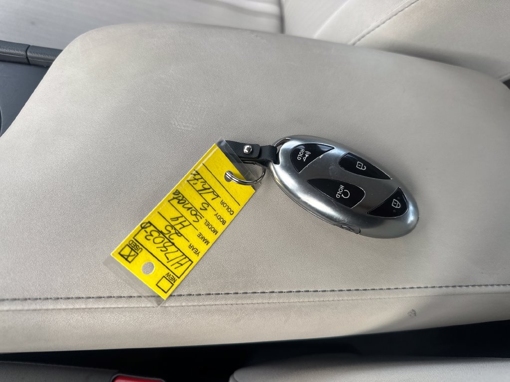 Used 2025 Hyundai Sonata SEL FWD image 19