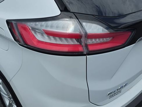Used 2019 Ford Edge SEL w/ Equipment Group 201A FWD image 35