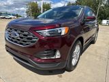 Used 2022 Ford Edge SEL w/ Convenience Package image 4