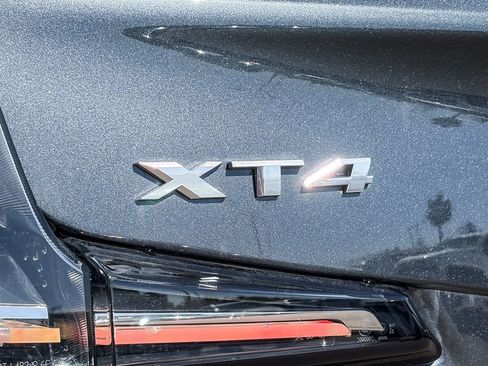 Used 2019 Cadillac XT4 Sport w/ Cold Weather Package image 9