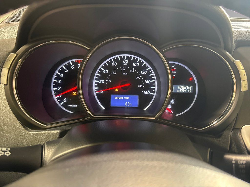 Used 2013 Nissan Murano SV AWD/4WD image 25