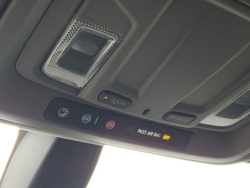 Used 2021 Chevrolet Silverado 1500 Custom image 17