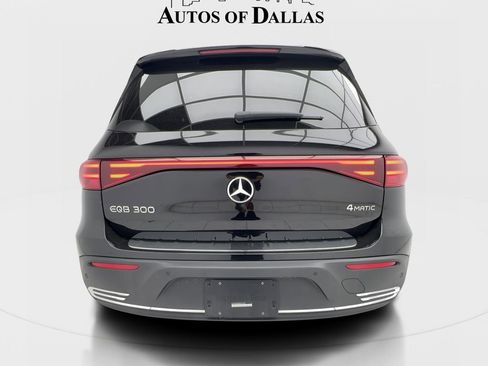 Used 2024 Mercedes-Benz EQB 300 4MATIC image 7