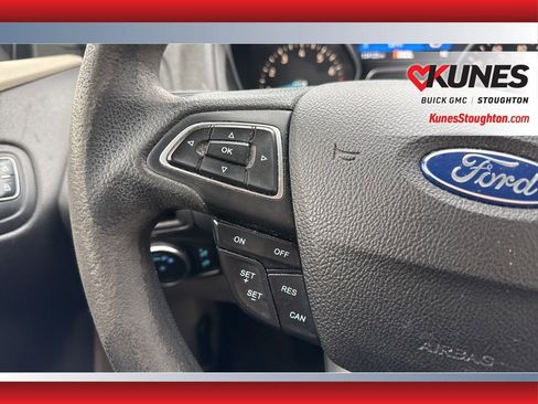 Used 2015 Ford Focus SE image 21
