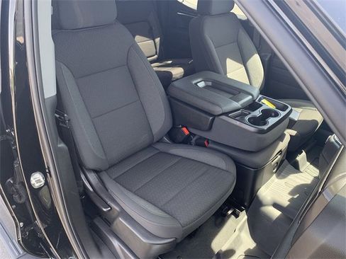 Used 2024 GMC Sierra 1500 Elevation image 28