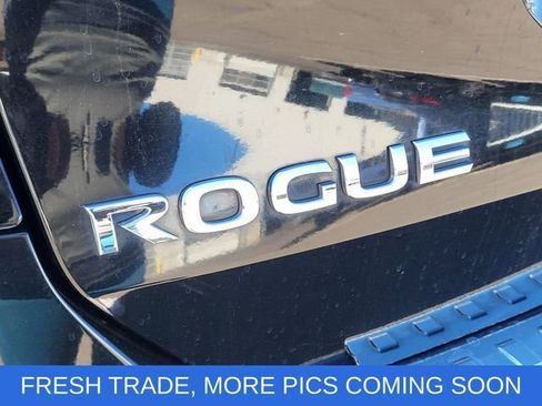 Used 2015 Nissan Rogue SL w/ SL Premium Package image 12