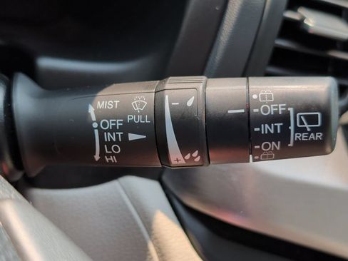 Used 2025 Honda Odyssey EX-L image 45