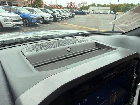 Used 2025 Ford F150 Lariat w/ Equipment Group 501A Mid AWD/4WD image 24