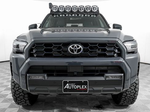 Used 2025 Toyota 4Runner TRD Off-Road image 2