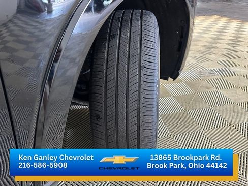 Used 2025 Honda HR-V EX-L image 25