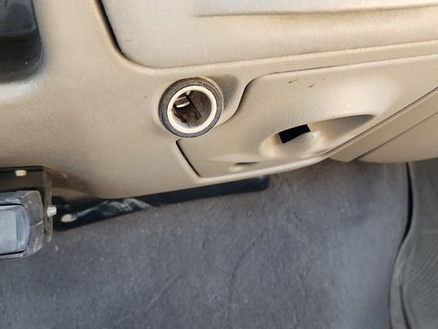 Used 2004 Ford F350 4x4 Crew Cab Super Duty image 27