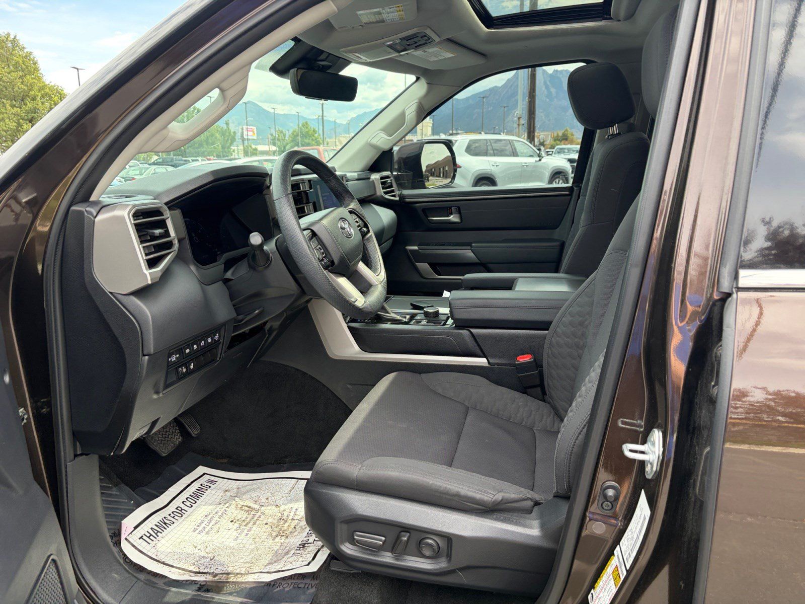 Certified 2023 Toyota Sequoia SR5 AWD/4WD image 10