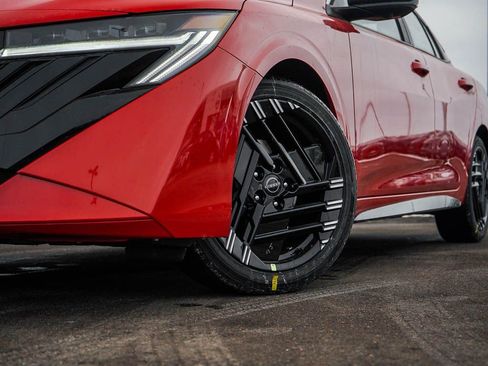 New 2026 Nissan Sentra SR w/ SR Premium Package image 6